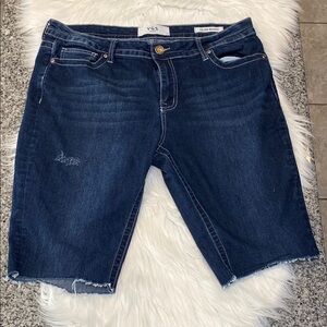 4/$20 vgs jeans Bermuda shorts